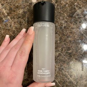 MAC Prep & Prime Fix Plus